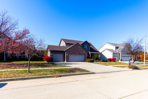 Tiny photo for 1307 Longford Lane, Bloomington, IL 61704 (MLS # 12517491)