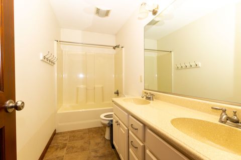 Tiny photo for 1307 Longford Lane, Bloomington, IL 61704 (MLS # 12517491)