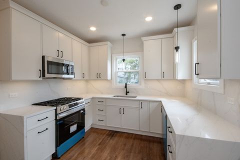 Tiny photo for 409 S 3rd Street, West Dundee, IL 60118 (MLS # 12636201)