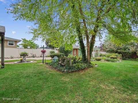 Tiny photo for 4613 W 105th Street, Oak Lawn, IL 60453 (MLS # 12761233)