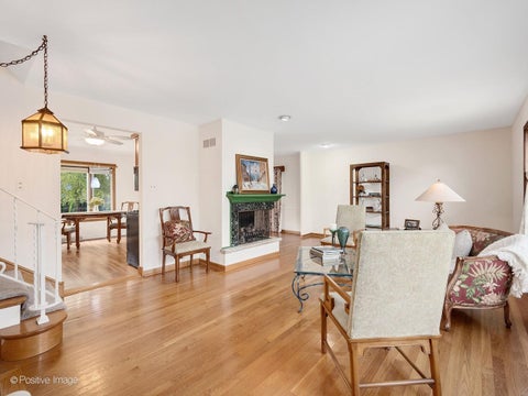 Tiny photo for 4613 W 105th Street, Oak Lawn, IL 60453 (MLS # 12761233)