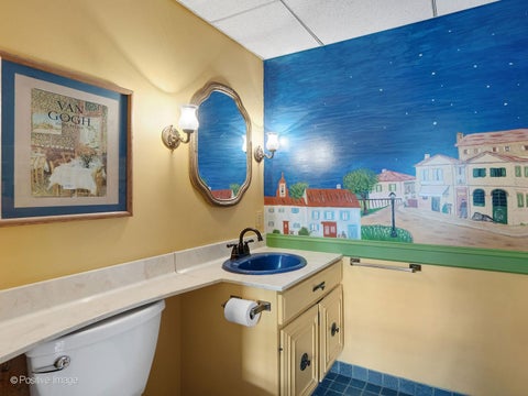 Tiny photo for 4613 W 105th Street, Oak Lawn, IL 60453 (MLS # 12761233)