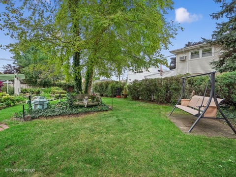 Tiny photo for 4613 W 105th Street, Oak Lawn, IL 60453 (MLS # 12761233)