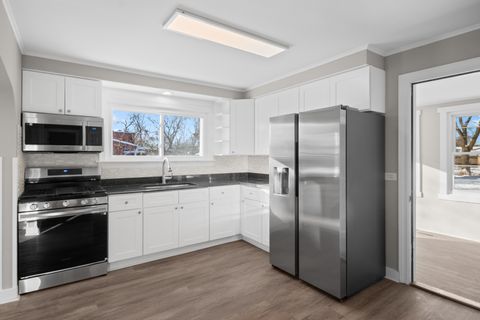 Tiny photo for 5604 S Madison Avenue, Countryside, IL 60525 (MLS # 12542107)