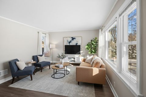 Tiny photo for 5604 S Madison Avenue, Countryside, IL 60525 (MLS # 12542107)