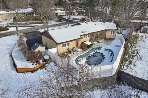 Tiny photo for 34945 N Leonard Avenue, Ingleside, IL 60041 (MLS # 12533025)