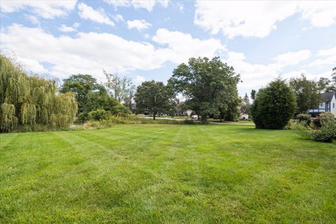 Tiny photo for 26900 W Taylor Street, Barrington, IL 60010 (MLS # 12491404)