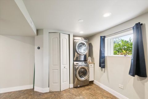 Tiny photo for 26900 W Taylor Street, Barrington, IL 60010 (MLS # 12491404)