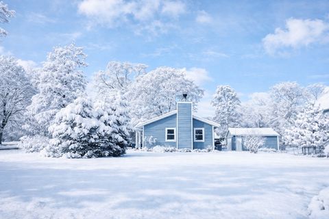 Tiny photo for 26900 W Taylor Street, Barrington, IL 60010 (MLS # 12491404)