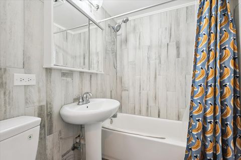 Tiny photo for 26900 W Taylor Street, Barrington, IL 60010 (MLS # 12491404)