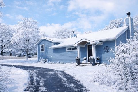 Tiny photo for 26900 W Taylor Street, Barrington, IL 60010 (MLS # 12491404)