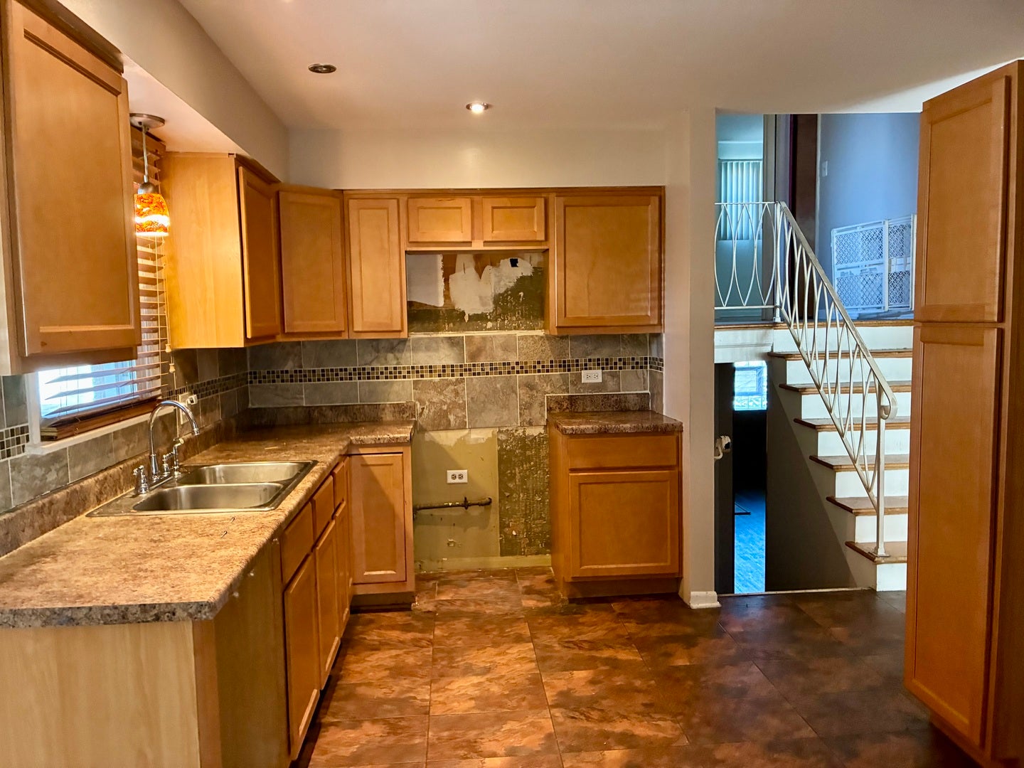 738 E 158th Street