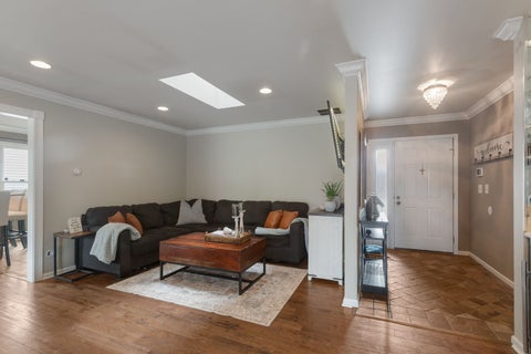Tiny photo for 706 S Noah Terrace, Mount Prospect, IL 60056 (MLS # 12651752)
