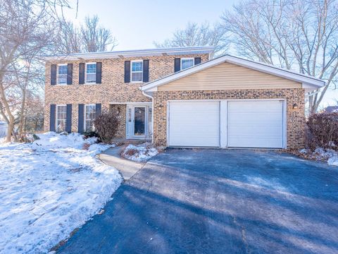 Photo of 839 Mt Vernon Court, Naperville, IL 60563 (MLS # 12527855)