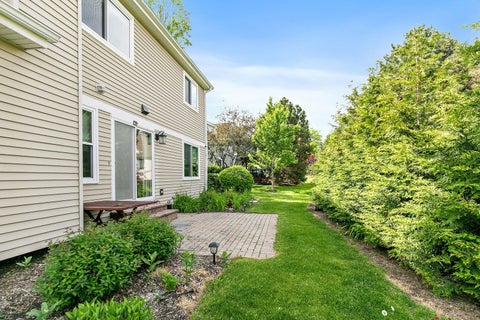 Tiny photo for 349 Hampton Court, Crystal Lake, IL 60012 (MLS # 12683749)