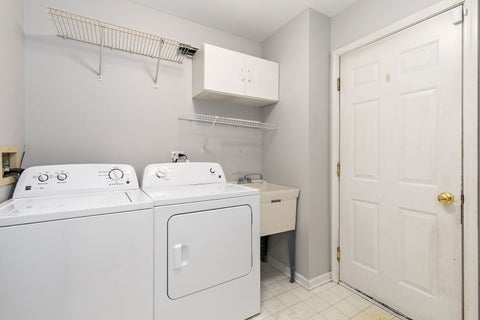 Tiny photo for 349 Hampton Court, Crystal Lake, IL 60012 (MLS # 12683749)