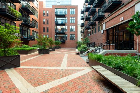 Tiny photo for 333 W HUBBARD Street #801, Chicago, IL 60654 (MLS # 12523117)