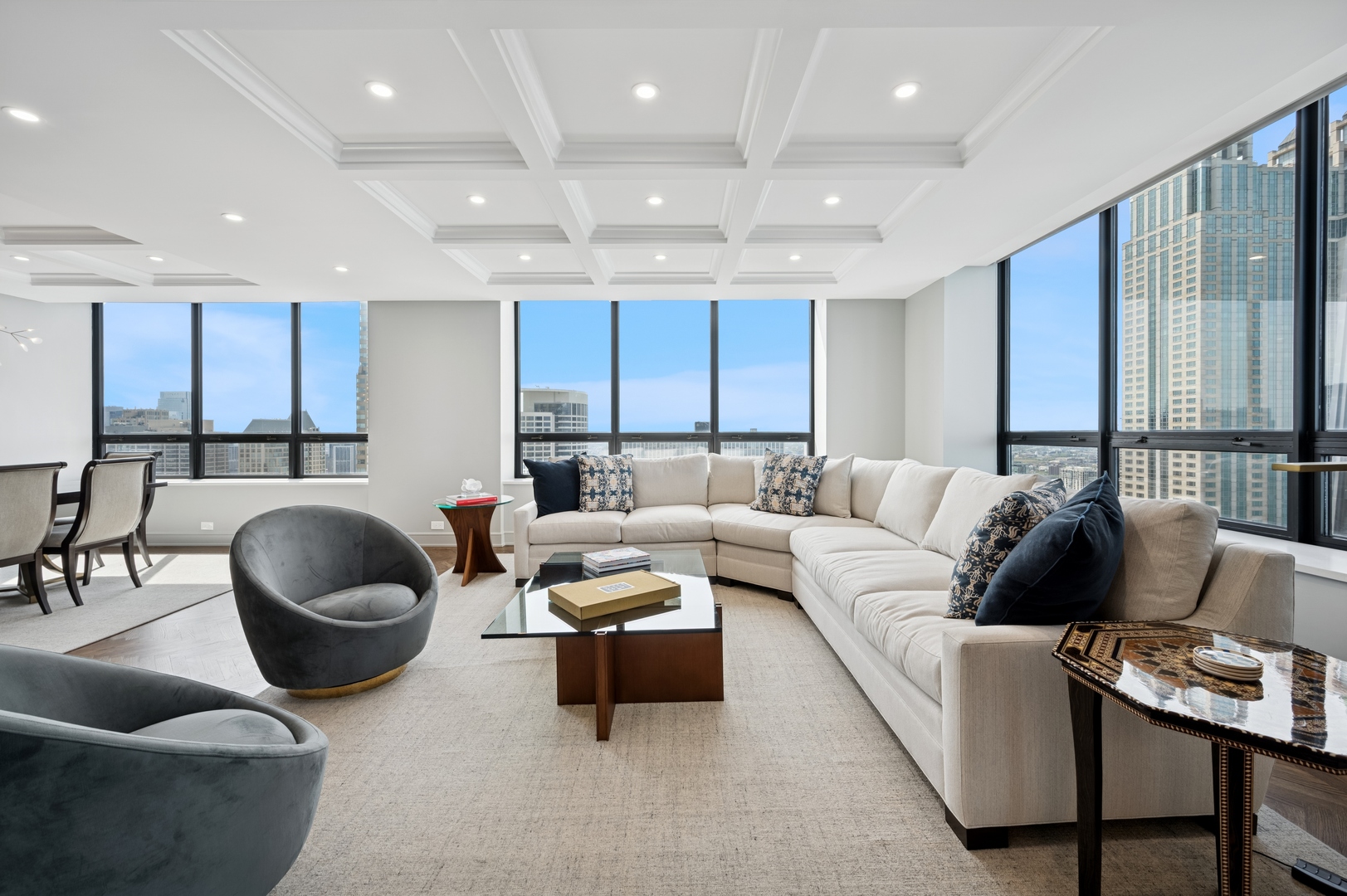 Chicago, Illinois 60611, United States, 3 Bedrooms Bedrooms, ,3 BathroomsBathrooms,Residential,Active,119835