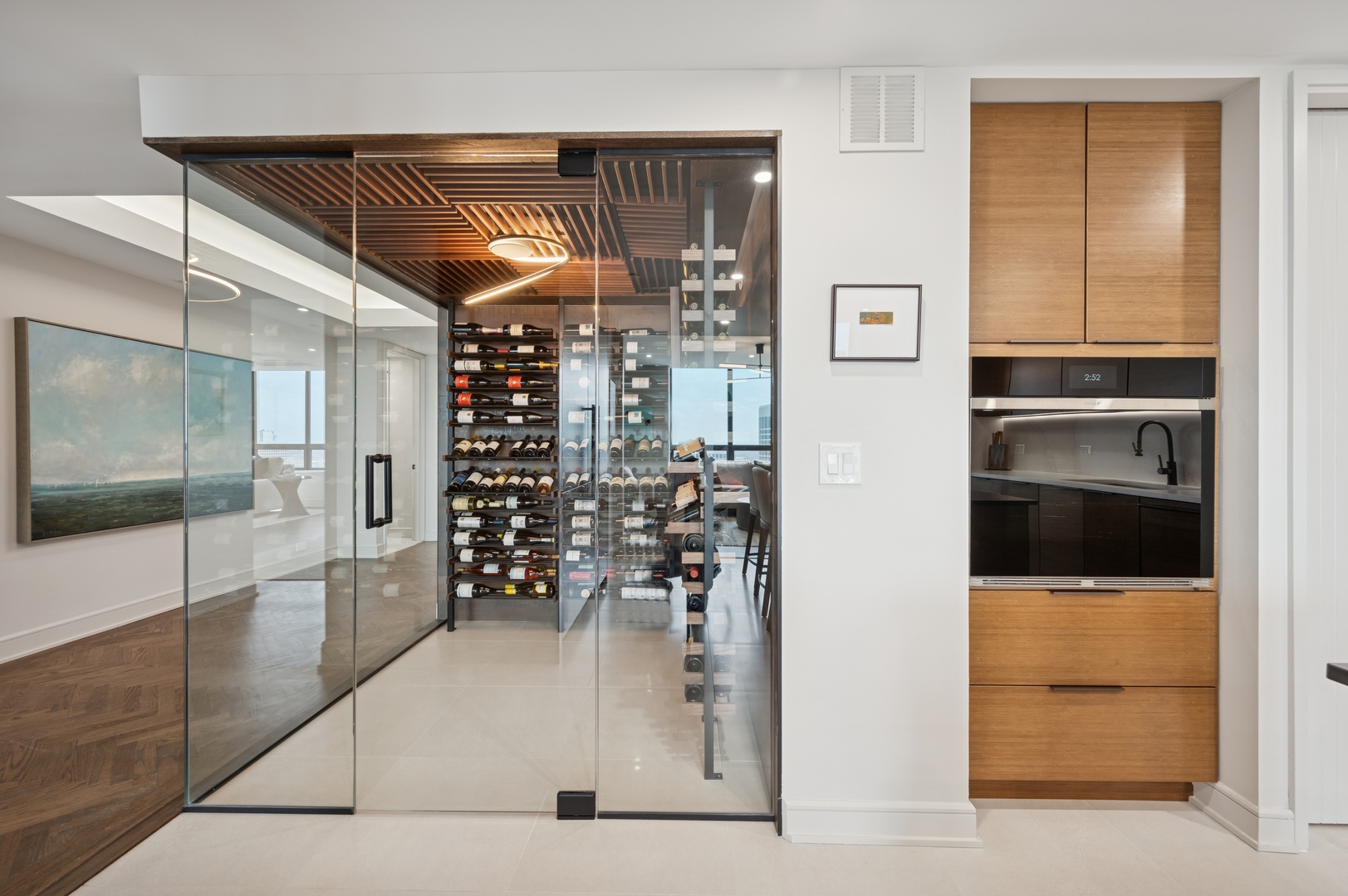 Chicago, Illinois 60611, United States, 3 Bedrooms Bedrooms, ,3 BathroomsBathrooms,Residential,Active,119835