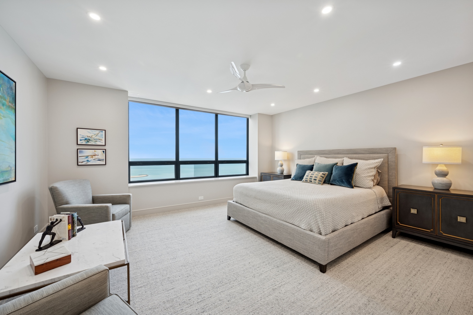 Chicago, Illinois 60611, United States, 3 Bedrooms Bedrooms, ,3 BathroomsBathrooms,Residential,Active,119835