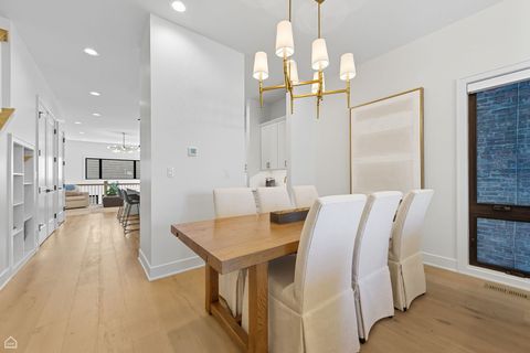 Tiny photo for 2331 W Montana Street, Chicago, IL 60647 (MLS # 12486583)