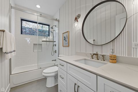 Tiny photo for 2331 W Montana Street, Chicago, IL 60647 (MLS # 12486583)