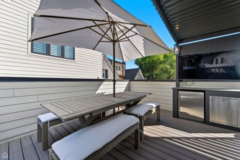 Tiny photo for 2331 W Montana Street, Chicago, IL 60647 (MLS # 12486583)