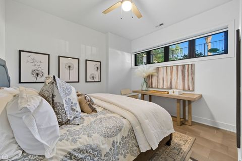 Tiny photo for 2331 W Montana Street, Chicago, IL 60647 (MLS # 12486583)