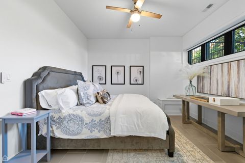 Tiny photo for 2331 W Montana Street, Chicago, IL 60647 (MLS # 12486583)