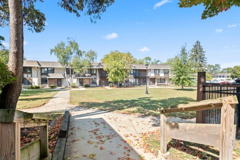 Tiny photo for 1225 Court C Avenue, Hanover Park, IL 60133 (MLS # 12476835)