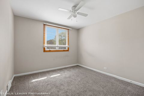 Tiny photo for 10142 S California Avenue, Evergreen Park, IL 60805 (MLS # 12600990)