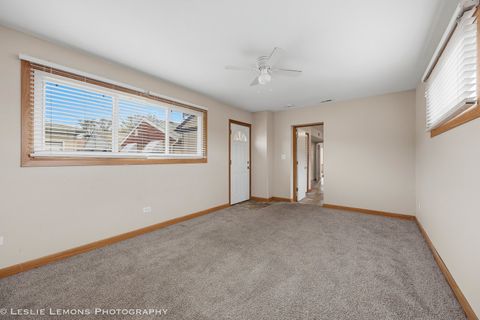 Tiny photo for 10142 S California Avenue, Evergreen Park, IL 60805 (MLS # 12600990)