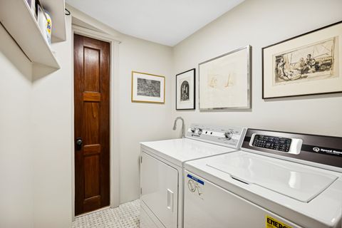 Tiny photo for 163 N Cuyler Avenue, Oak Park, IL 60302 (MLS # 12509528)