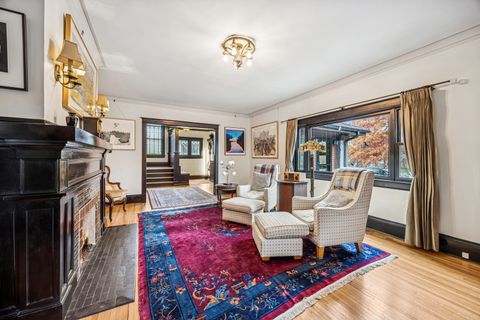 Tiny photo for 163 N Cuyler Avenue, Oak Park, IL 60302 (MLS # 12509528)