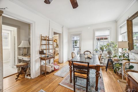 Tiny photo for 163 N Cuyler Avenue, Oak Park, IL 60302 (MLS # 12509528)