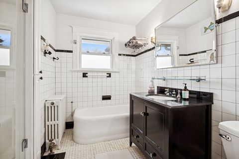 Tiny photo for 163 N Cuyler Avenue, Oak Park, IL 60302 (MLS # 12509528)