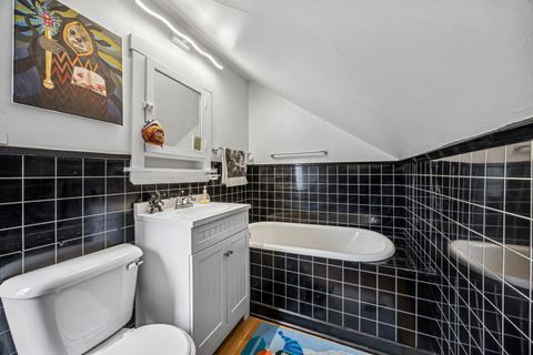 Tiny photo for 163 N Cuyler Avenue, Oak Park, IL 60302 (MLS # 12509528)