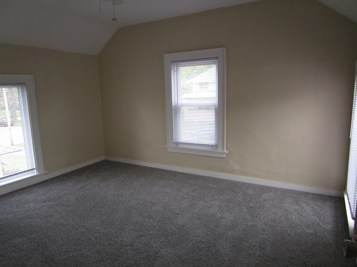 508 N Hart Street