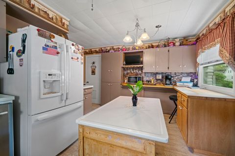 Tiny photo for 406 N 4th Street, Oregon, IL 61061 (MLS # 12637767)