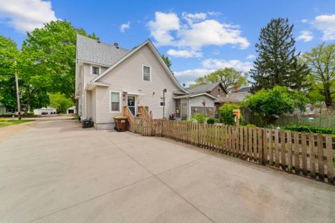 Tiny photo for 406 N 4th Street, Oregon, IL 61061 (MLS # 12637767)