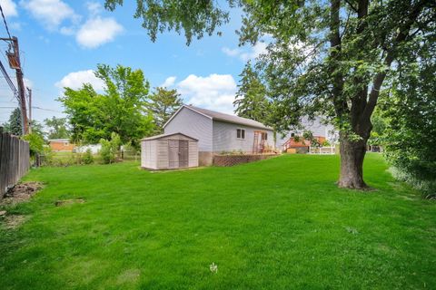 Tiny photo for 622 S Grace Street, Lombard, IL 60148 (MLS # 12609687)