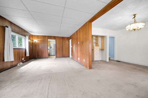 Tiny photo for 622 S Grace Street, Lombard, IL 60148 (MLS # 12609687)