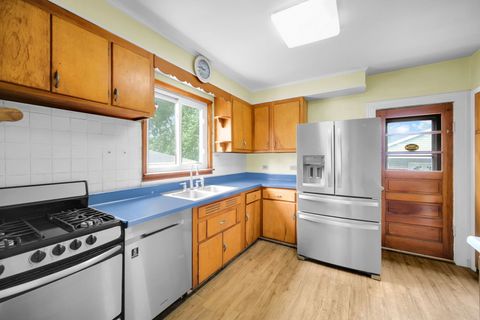 Tiny photo for 622 S Grace Street, Lombard, IL 60148 (MLS # 12609687)