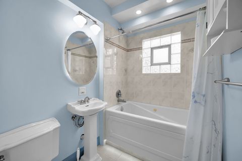 Tiny photo for 622 S Grace Street, Lombard, IL 60148 (MLS # 12609687)