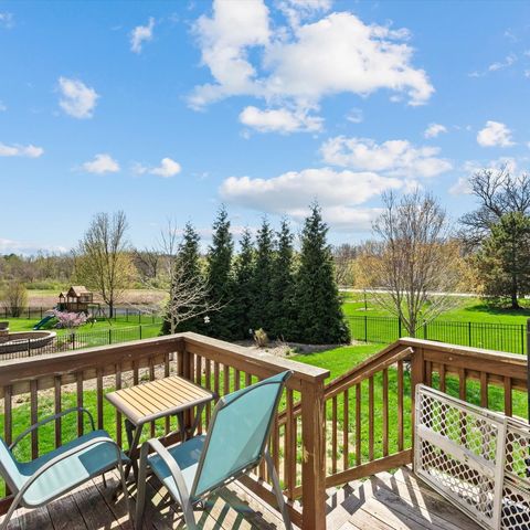 Tiny photo for 4075 Conifer Drive, Elgin, IL 60124 (MLS # 12623519)