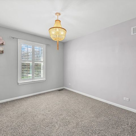 Tiny photo for 4075 Conifer Drive, Elgin, IL 60124 (MLS # 12623519)