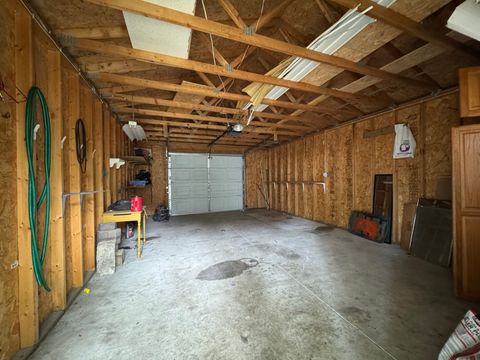Tiny photo for 734 W Henry Street, Pontiac, IL 61764 (MLS # 12466336)