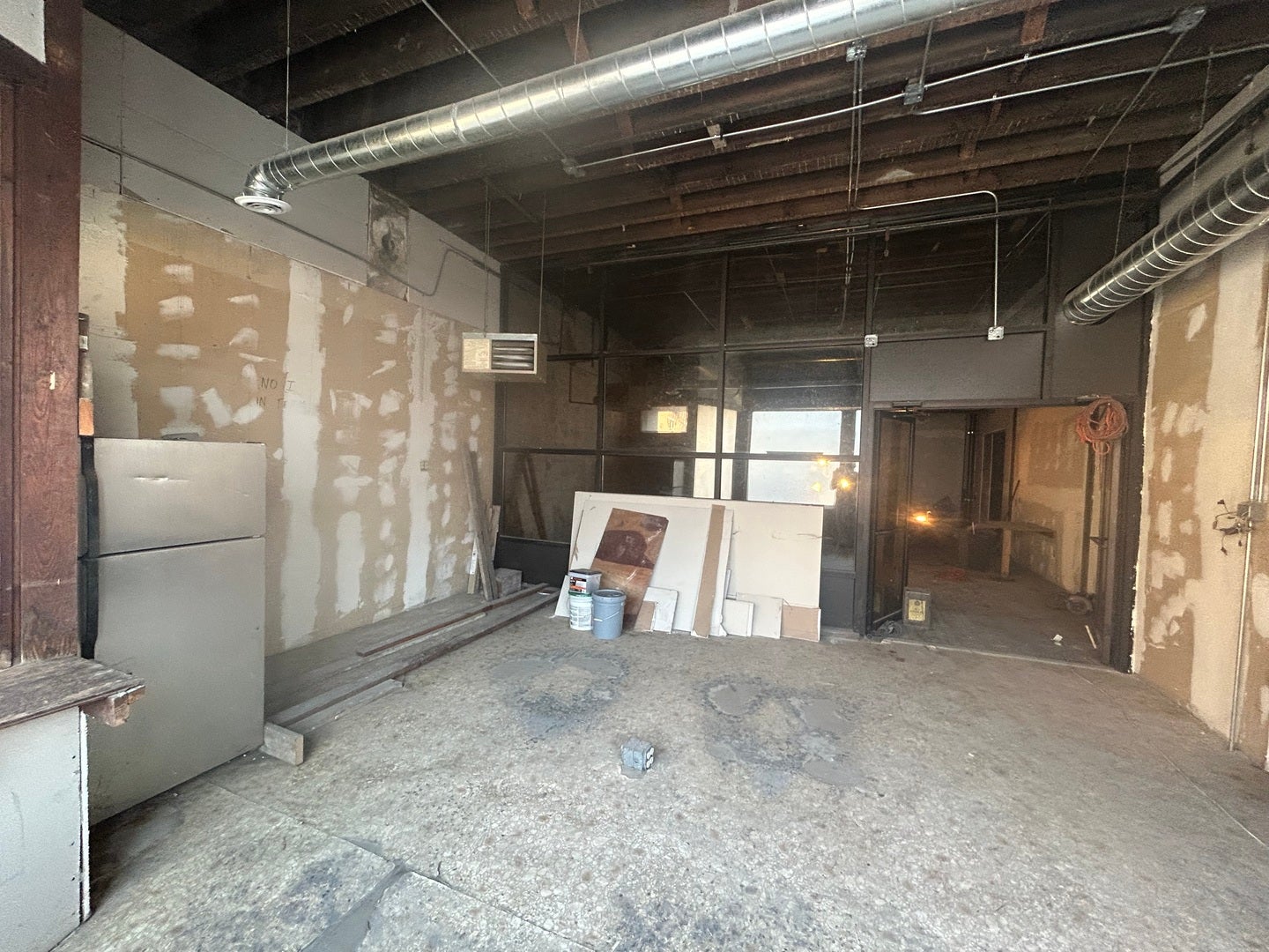 731 W 47th Street