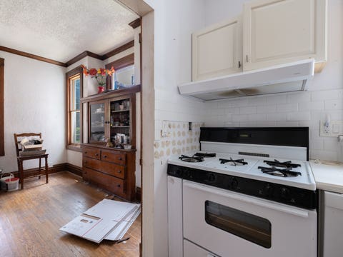 Tiny photo for 1019 W MCCLURE Avenue, Peoria, IL 61604 (MLS # 12705901)