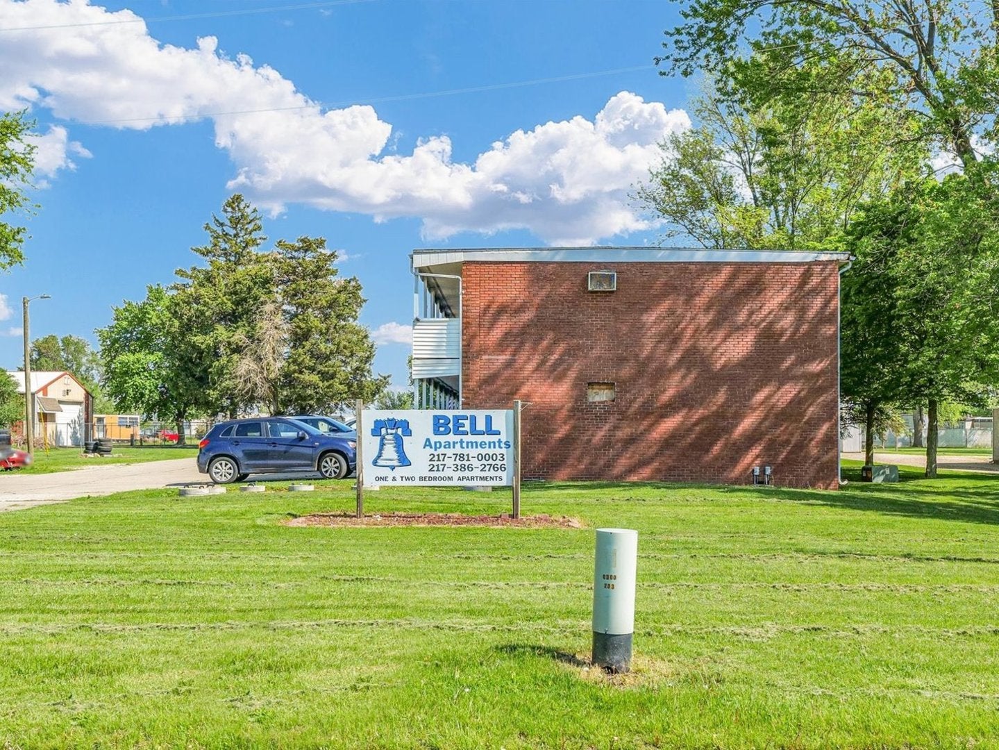 1942 COUNTY ROAD 3000N Road